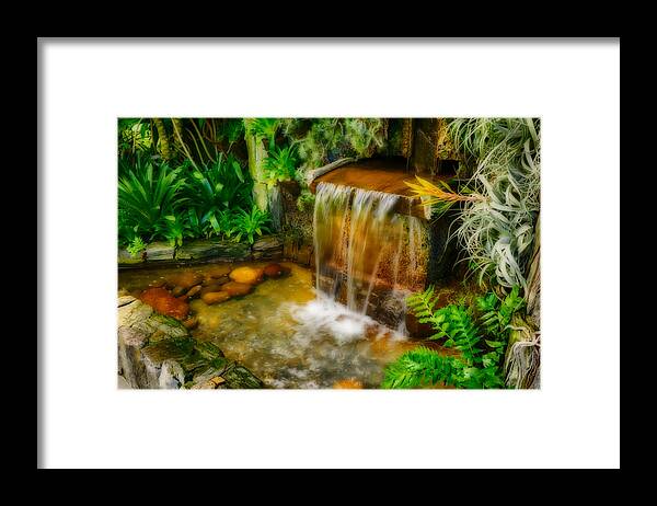 Longwood Framed Print featuring the photograph Fountains by Amanda Jones