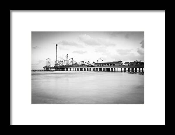 Glaveston Framed Print featuring the photograph Galveston Pleasure Pier by Ray Devlin
