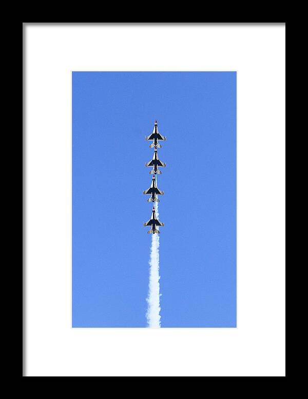 F-16 Framed Print featuring the photograph Going Vertical by Shoal Hollingsworth