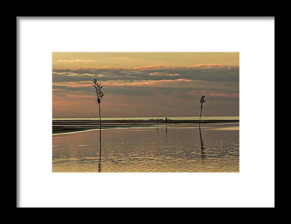 Cape Cod Framed Print featuring the photograph Great Moments Together by Patrice Zinck