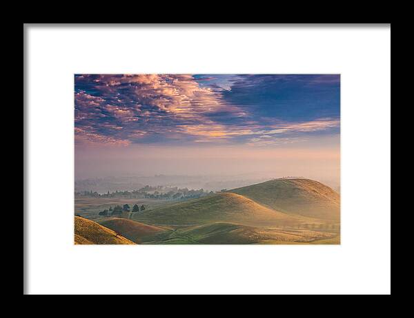 Landscape Framed Print featuring the photograph Hazy Sunrise by Marc Crumpler