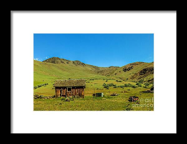 Ranch Framed Print featuring the photograph Homestead On Squaw Butte by Robert Bales