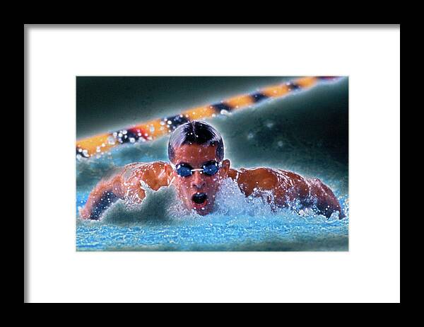 Swimming Framed Print featuring the photograph Homestretch by Rod Kaye