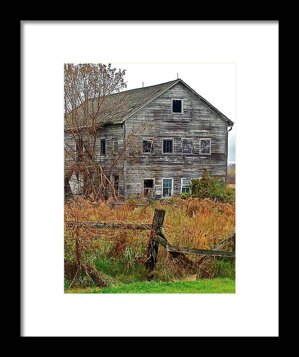 Country Framed Print featuring the photograph If It Could Talk by Diana Hatcher