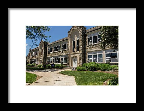 Vu Framed Print featuring the photograph John Barry Hall by William Norton