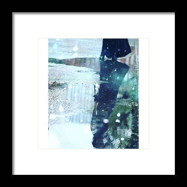 Ig_photooftheday Framed Print featuring the photograph La Goutte D'eau 雫
*
*
*
modèle by Prius Shota