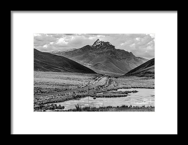 Bw Framed Print featuring the pyrography La Raya Mountains by David Meznarich