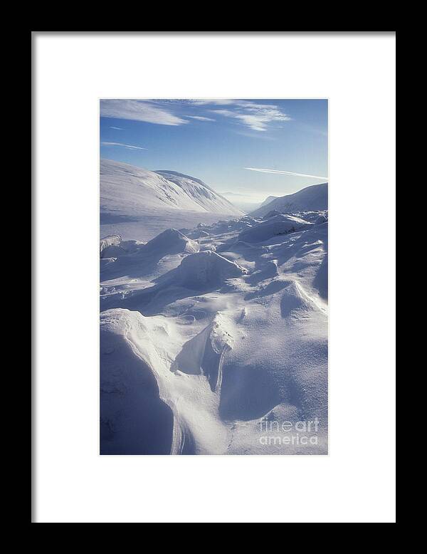 Cairngorm Mountains Framed Print featuring the photograph Lairig Ghru in Winter - Cairngorm Mountains - Scotland by Phil Banks