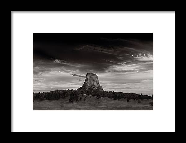 Wyoming Framed Print featuring the photograph Last Light On Devils Tower BW by Steve Gadomski