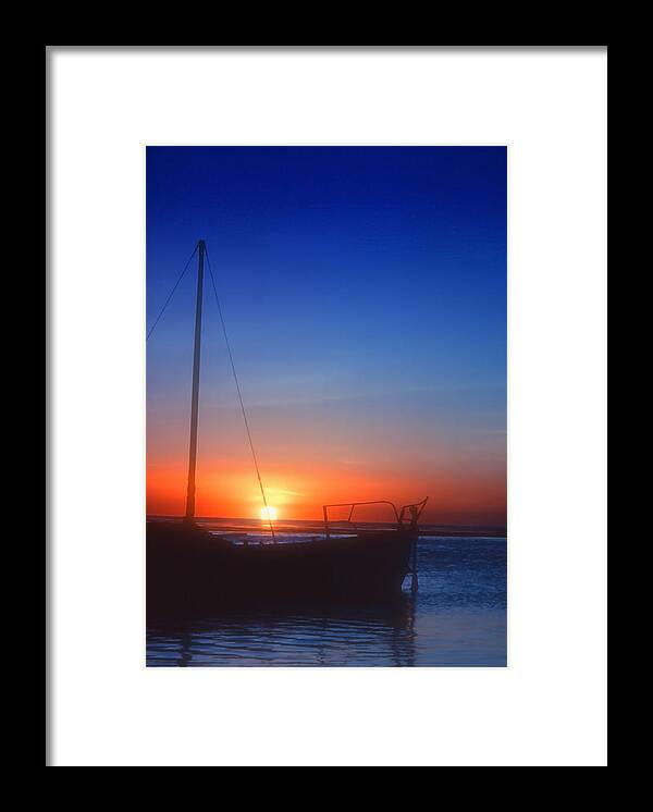 Ocean Framed Print featuring the photograph Last Light by Stephen Anderson