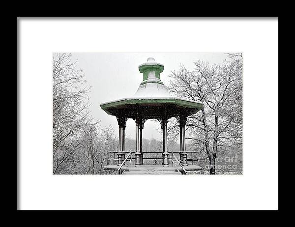 Lemon Hill Pavillion Framed Print featuring the photograph Lemon Hill Pavillion by Andrew Dinh