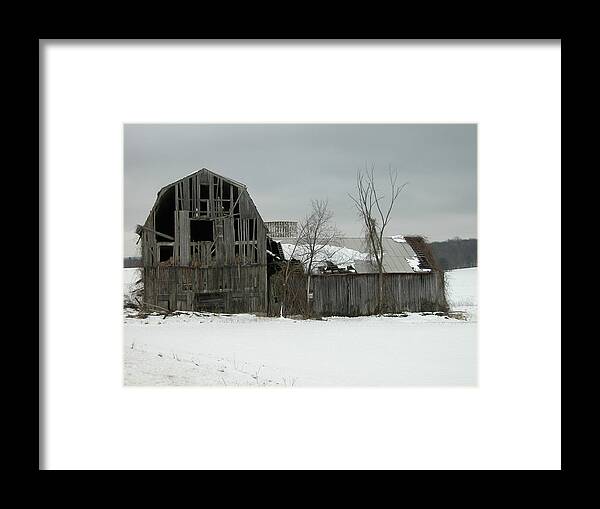Barn Framed Print featuring the photograph Letchworth Barn 0077b by Guy Whiteley