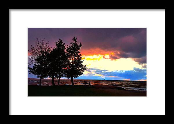 Lake Framed Print featuring the photograph Lingering Light by Dani McEvoy