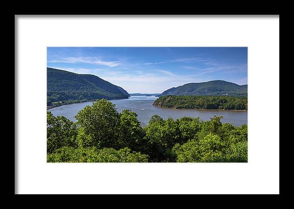 Hudson Valley Framed Print featuring the photograph Looking North Through the Hudson Highlands by John Morzen