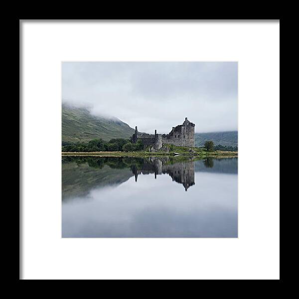 Kilchurn Castle Framed Print featuring the photograph Low Mist at Kilchurn by Stephen Taylor