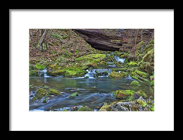 Prints Framed Print featuring the photograph Maiden Springs by Laurinda Bowling