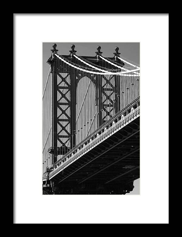 Brooklyn Framed Print featuring the photograph Manhattan Bridge by Steve Parr