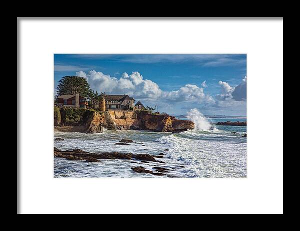 Mansion Framed Print featuring the photograph Mansion On The Cliffs by Mimi Ditchie
