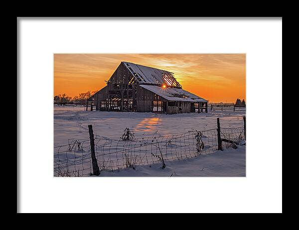 Barn Framed Print featuring the photograph Mapleton Barn by Wesley Aston