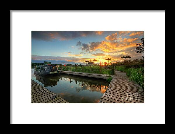 Yhun Suarez Framed Print featuring the photograph Mercia Marina 13.0 by Yhun Suarez