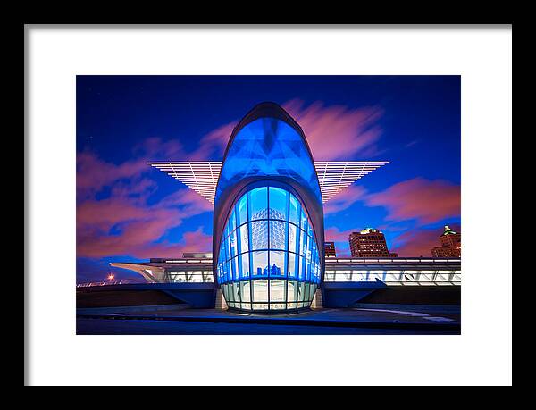Santiago Calatrava Framed Print featuring the photograph Milwaukee's Wings by Josh Eral