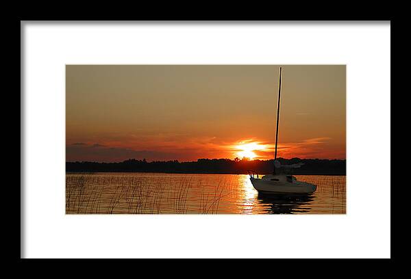 Sunset Framed Print featuring the photograph Minnesota Sunset II by Richard Stedman