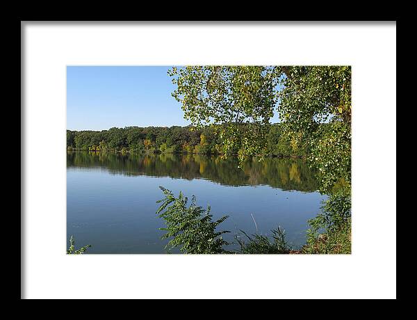 Iowa Great Lakes Framed Print featuring the photograph Minnewashta by Gary Gunderson