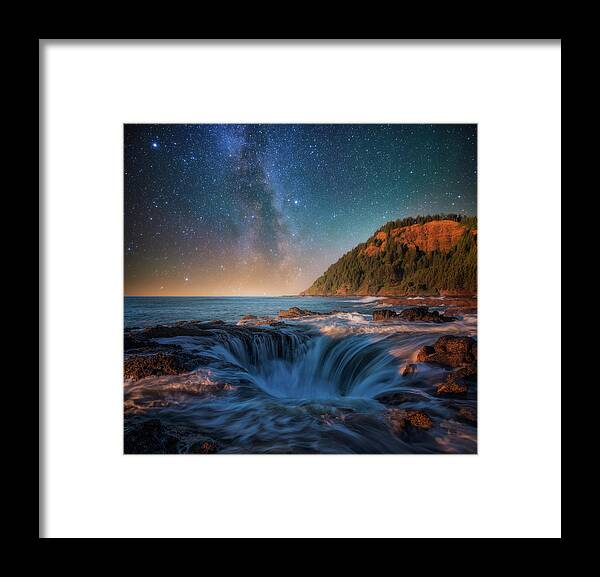 Oregon Framed Print featuring the photograph Moonlight Night at the Well by Darren White