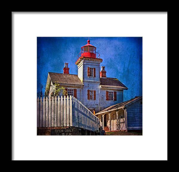Hdr Framed Print featuring the photograph Morning At The Yaquina Bay Lighthouse by Thom Zehrfeld