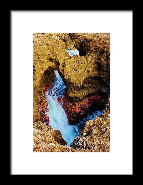 Sea Framed Print featuring the photograph My Heart Between Sea and Shore by Craig Wood