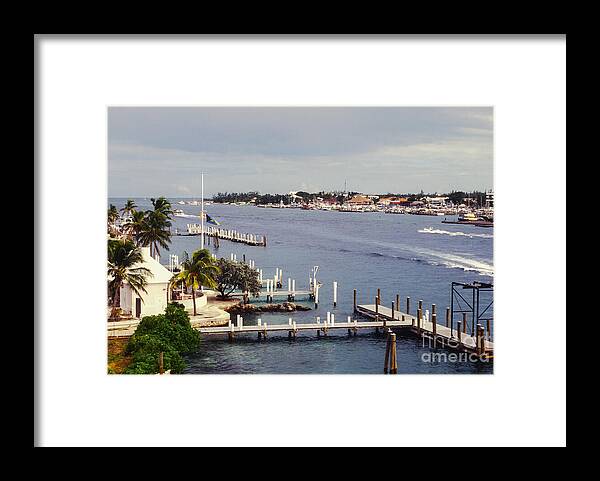 Nassau Framed Print featuring the photograph Nassau Boat Docks by Bob Phillips
