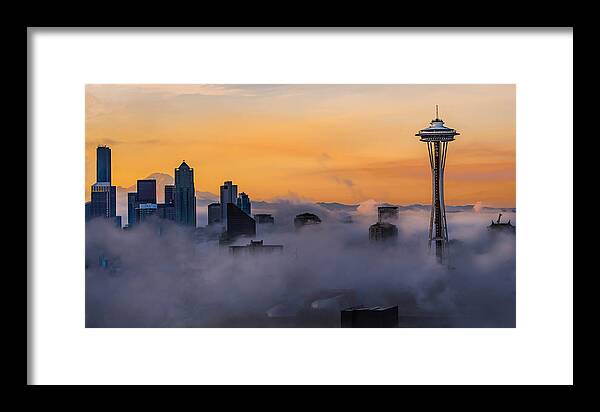 Space Needle Framed Print featuring the photograph Needling The Fog by Kevin McClish