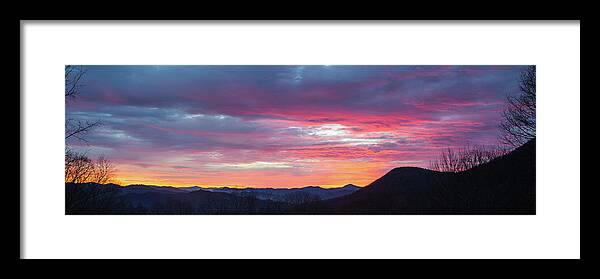 Sunrise Framed Print featuring the photograph New Year Dawn - 2016 December 31 by D K Wall