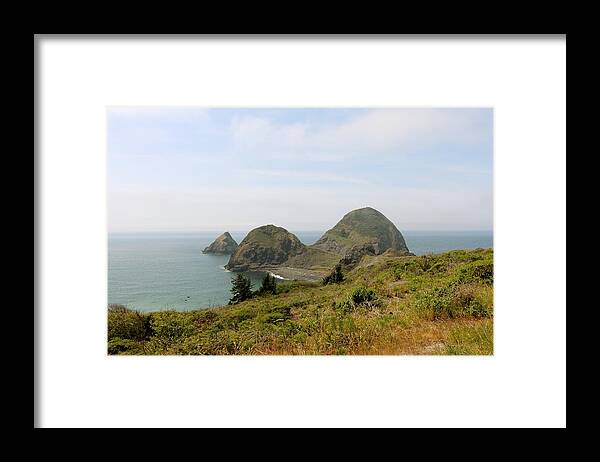 Oregon Coast Framed Print featuring the photograph Oregon Coast - 34 by Christy Pooschke