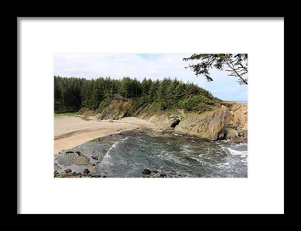Oregon Coast Framed Print featuring the photograph Oregon Coast - 78 by Christy Pooschke