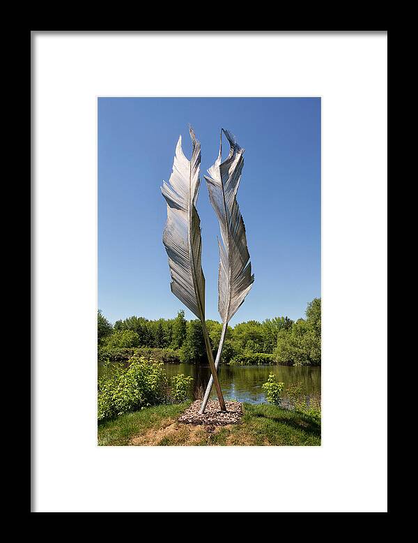 Saint-georges Framed Print featuring the photograph Persistance Intemporelle by Eunice Gibb