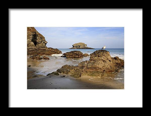 Cornwall Framed Print featuring the photograph Portreath by Shirley Mitchell