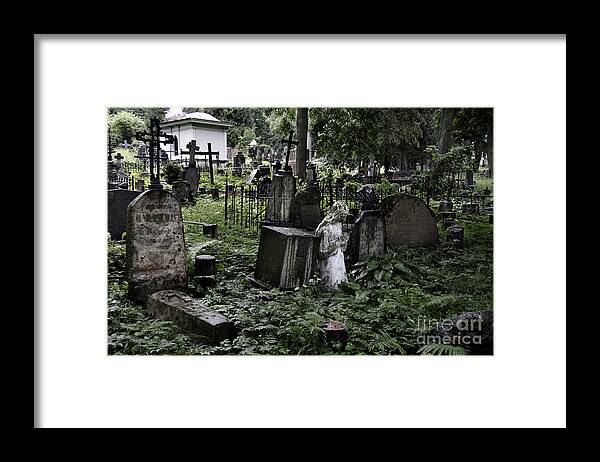 Pray Framed Print featuring the photograph Praying statue in the old cemetery by RicardMN Photography