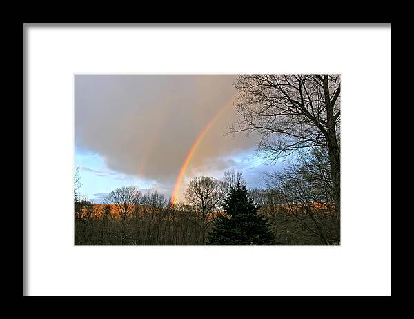 Photograph Framed Print featuring the photograph Rainbow Brightest 1 by Cliff Spohn