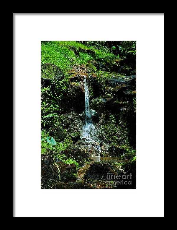 Waterfall Framed Print featuring the photograph Rainy Day Runoff Nuuanu by Craig Wood