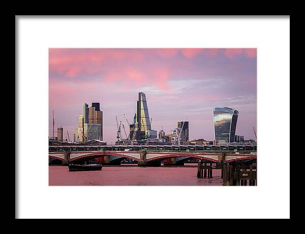 London Framed Print featuring the photograph Red Sky Over London by Rick Deacon