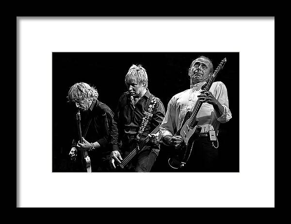 Staus Quo Framed Print featuring the photograph Rockin' All Over The World by Brian Tarr