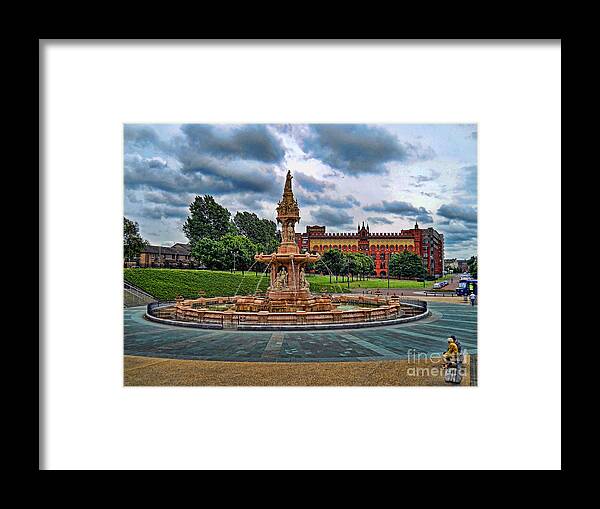 Fountains Framed Print featuring the photograph Scottish Round About by Roberta Byram