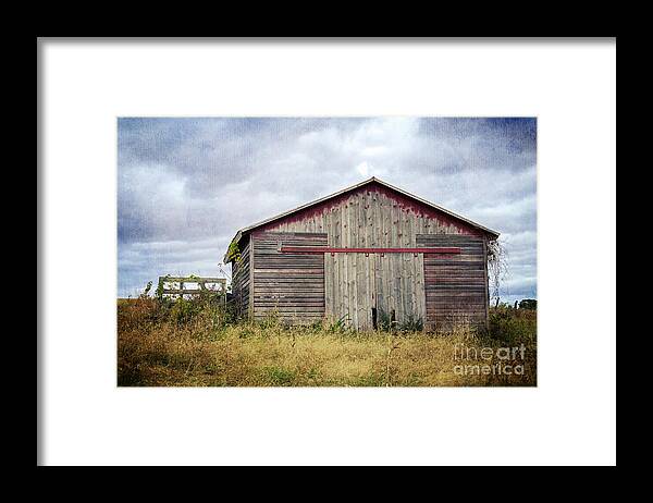 Red Barn Framed Print featuring the photograph Rustic Red Barn by Tamara Becker