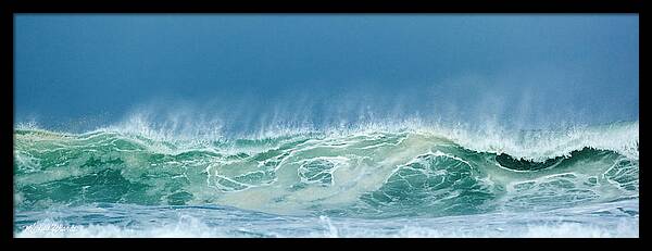 Sandy Wave by Michelle Constantine