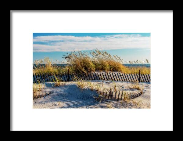 Beach Framed Print featuring the photograph Sea Breeze by Cathy Kovarik