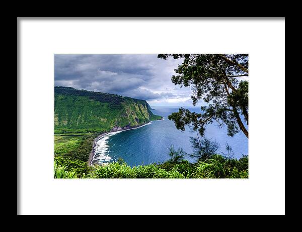 Tropical Framed Print featuring the photograph Sea Cliffs by Daniel Murphy