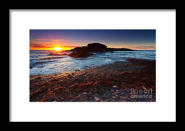 Second Valley Sunset Seascape South Australia Australian Coastal Sea Shoreline Coast Seaweed Pebbles Framed Print featuring the photograph Second Valley Sunset by Bill Robinson