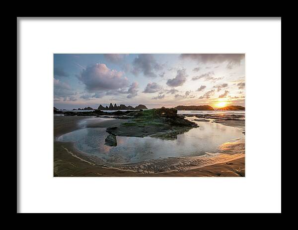 Seal Rock State Wayside Framed Print featuring the photograph Setting Sun at Seal Rock by Margaret Pitcher