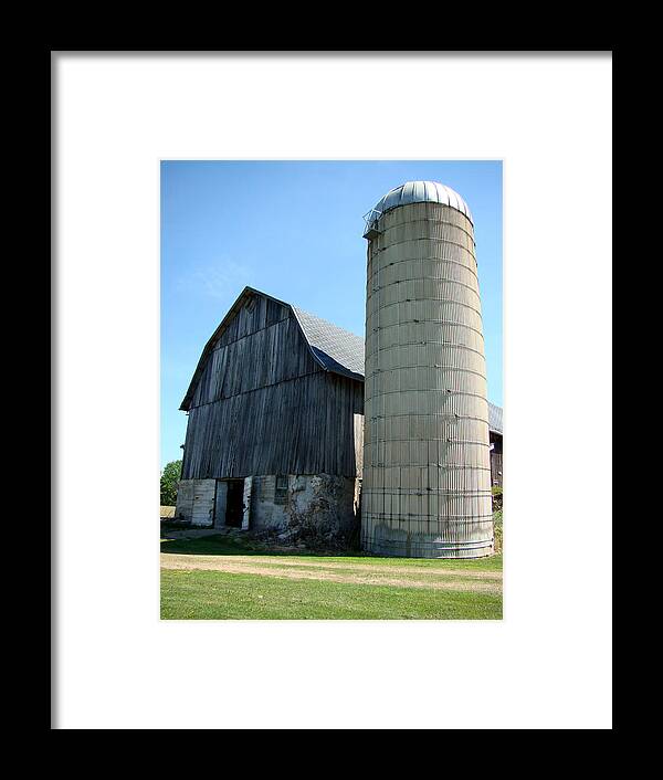 Landscape Framed Print featuring the photograph Silo by Todd Zabel